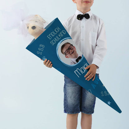 Schultüte in blau mit Foto, Name, Datum und Endlich Schulkind-Motiv