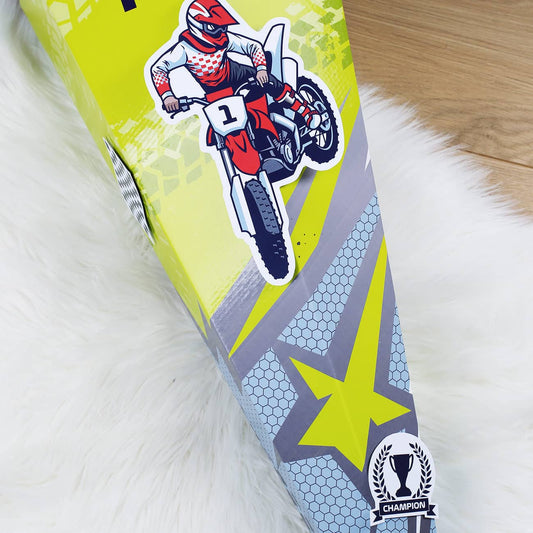 Schultüte mit 3D-Motorrad-Motiv und Name