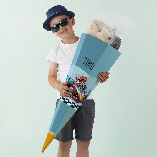 Rennauto Schultüte mit Name personalisiert