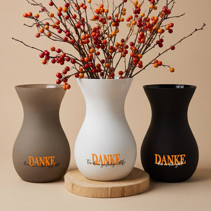 Ritzenhoff Vase in Braun, Weiß und Schwarz mit personalisiertem Wunschtext und Blumendekoration