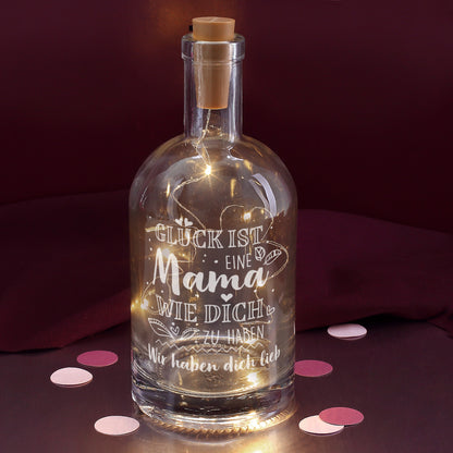 Karaffe zum Muttertag mit Lichterkette und persönlicher Gravur
