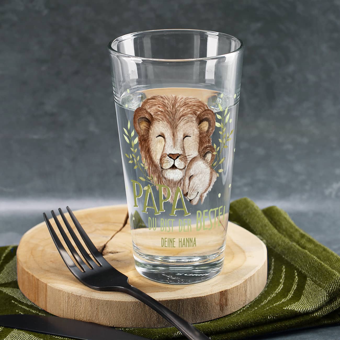 Löwen Motiv mit Text personalisiert