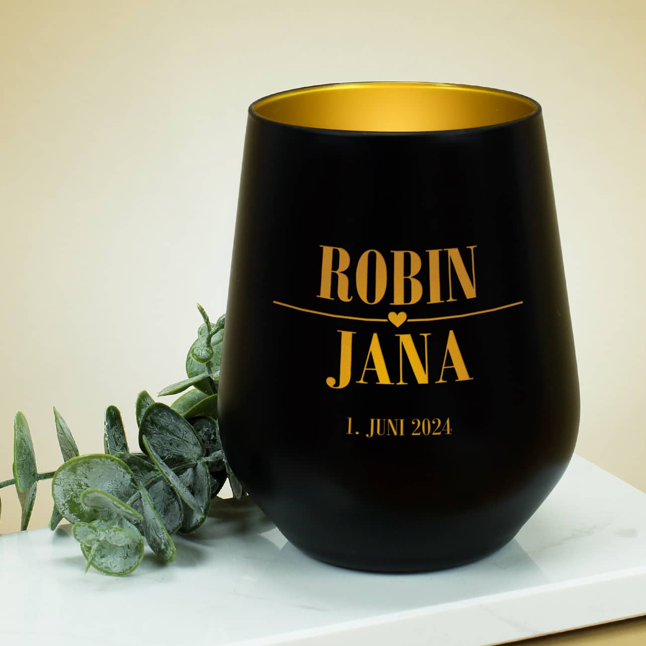 Teelicht für Paare mit Namen und Datum graviert