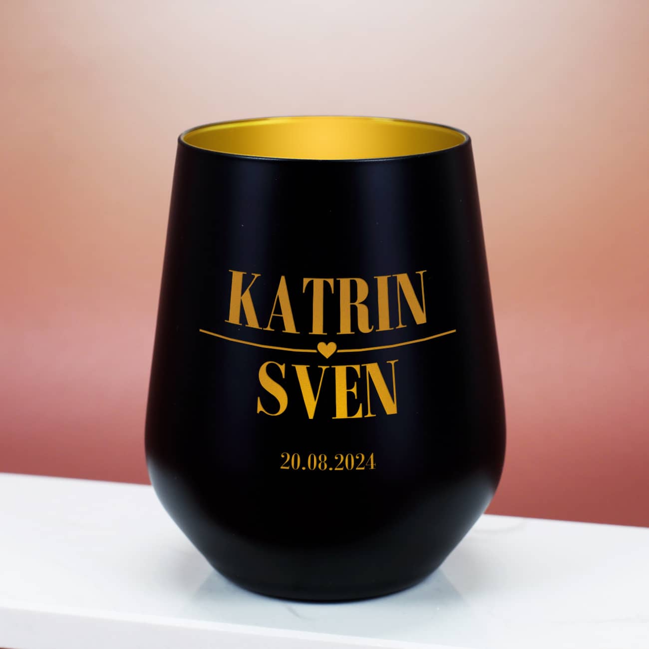 Liebeslicht mit Ihren Wunschnamen und einem Datum Ihrer Wahl