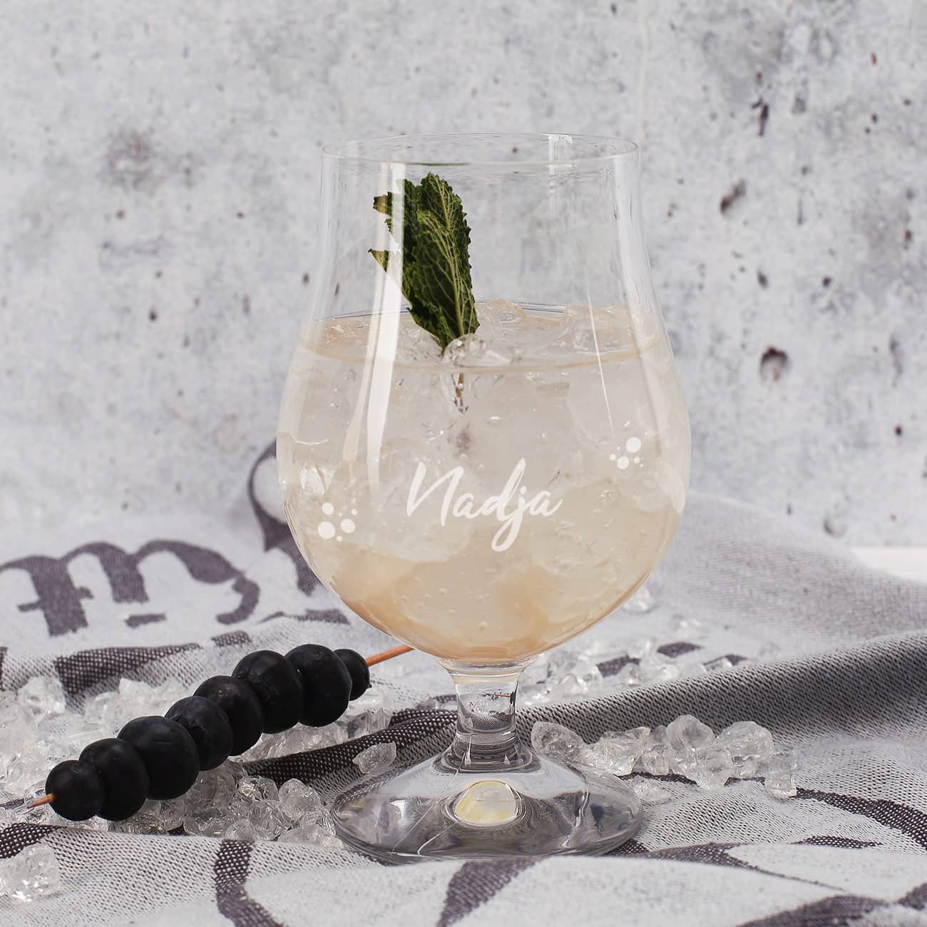 Modernes Cocktailglas