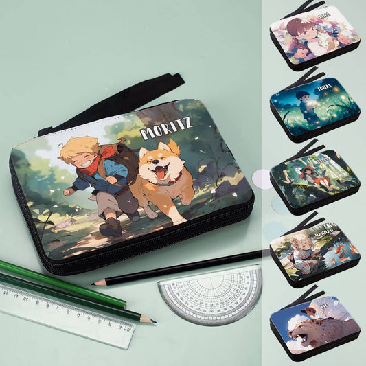Gefüllte Federmappe mit sechs niedlichen Anime-Motiven und Ihrem Wunschnamen