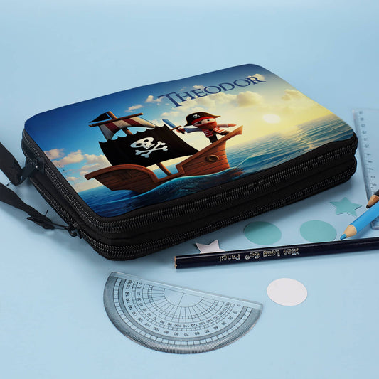 Piraten-Federmappe mit personalisiertem Aufdruck und Inhalt