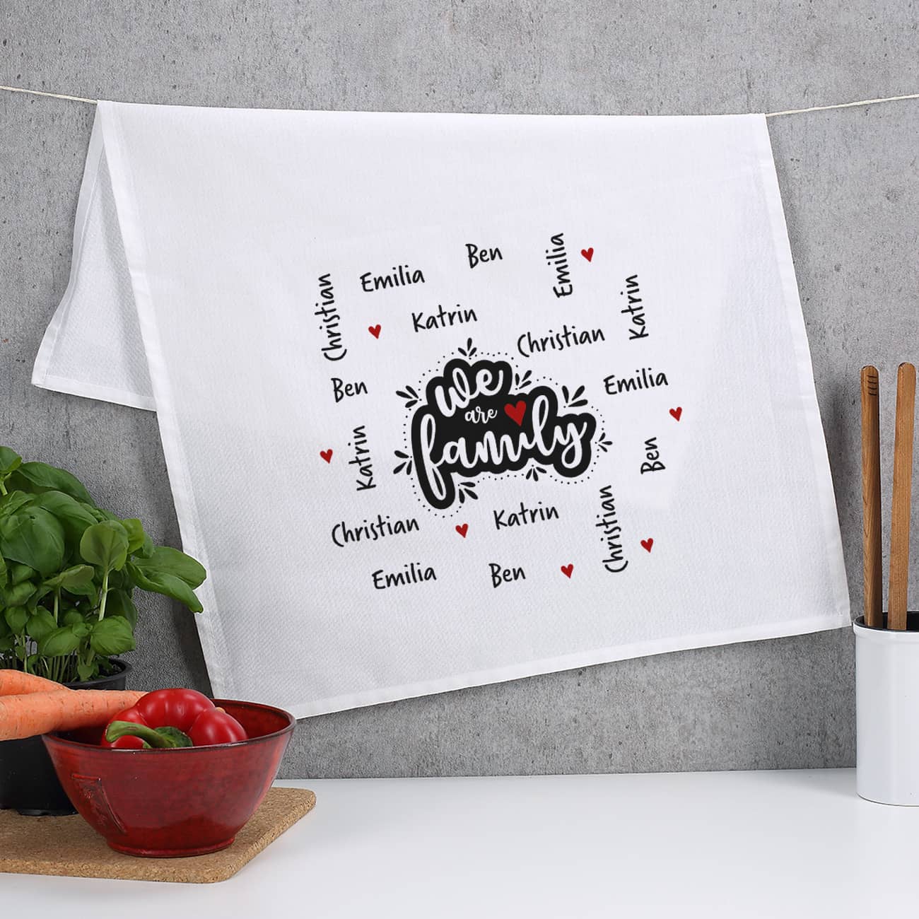 We are family - Geschirrtuch mit vier Namen