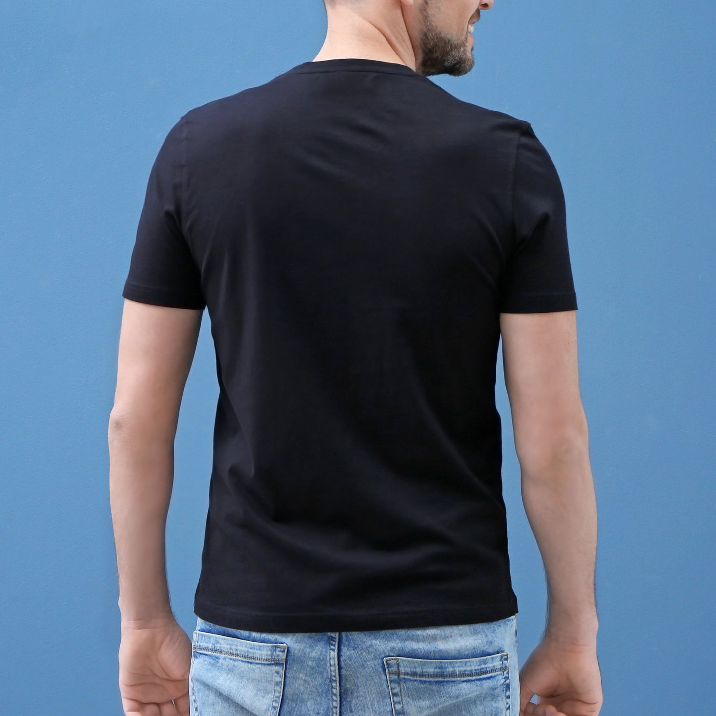 Rückansicht des schwarzen Shirts mit „The Walking Dad“-Motiv – ohne Motiv