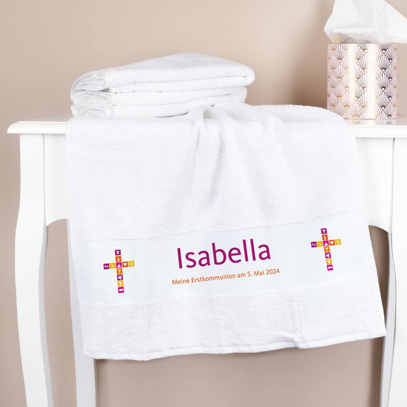 Handtuch zur Taufe, Kommunion, Konfirmation mit Kreuz, Name und Wunschtext