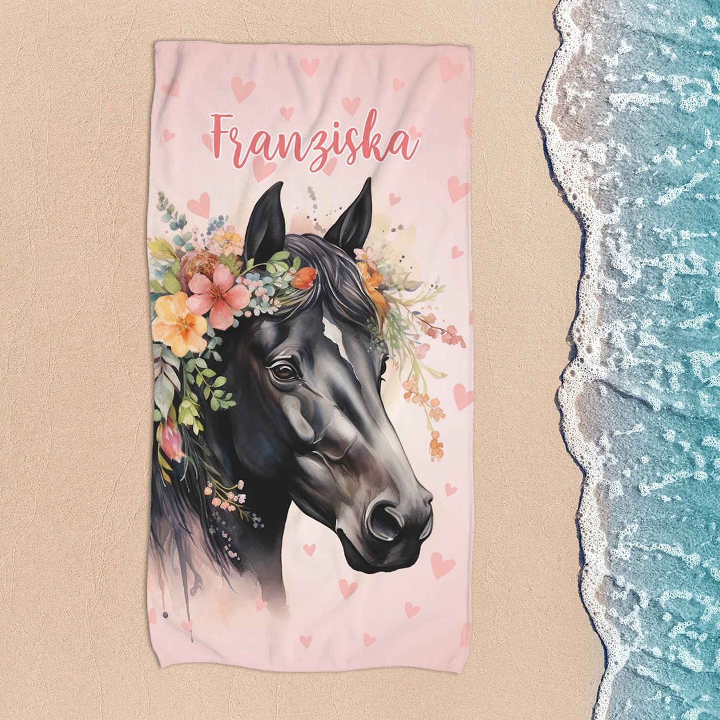 Traumhaftes Pferd-Motiv mit Name auf Badetuch