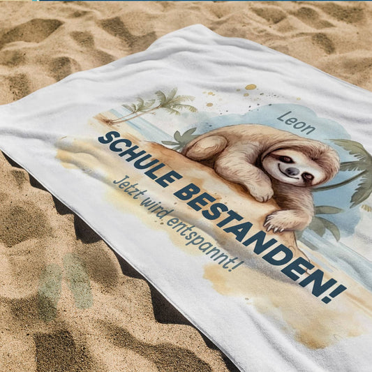 Schulabschluss - Handtuch mit Faultier, Name und Wunschtext, 180x100cm