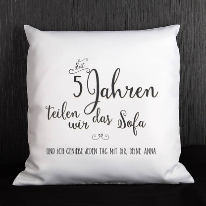 Wir teilen das Sofa seit vielen Jahren - Kissen zum Hochzeitstag mit Wunschtext