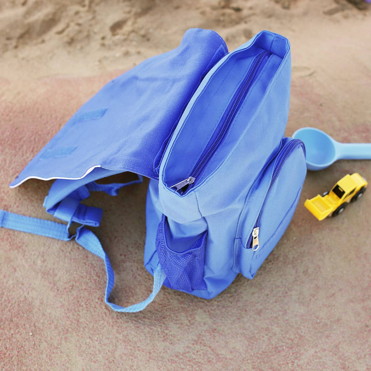 Kindergartenrucksack mit Pferdemotiv und Wunschname bedruckt