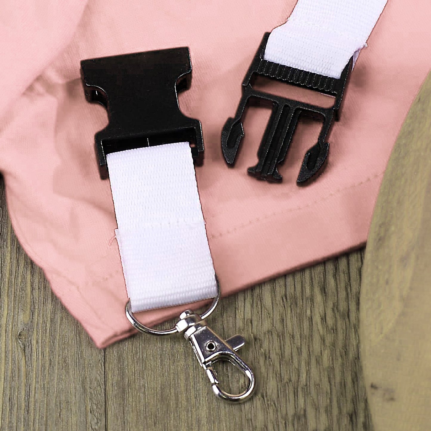 Detailansicht des Schlüsselbundes mit Befestigung