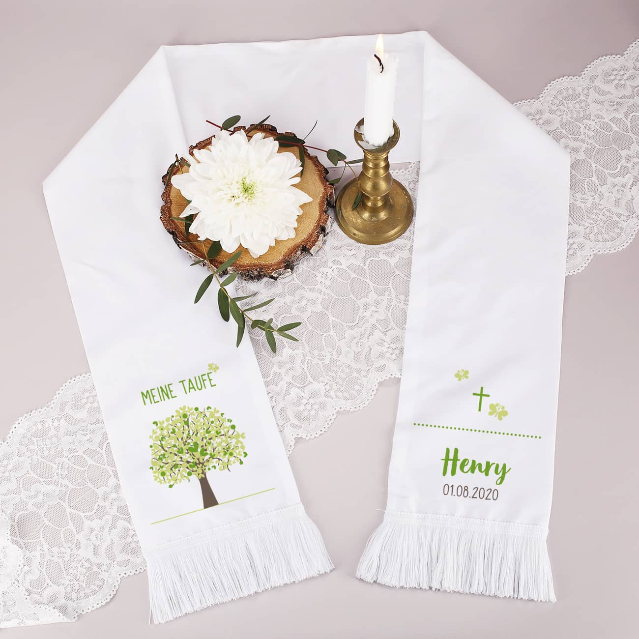 Taufschal mit grünem Lebensbaum