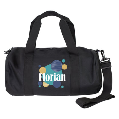 Personalisierte schwarze Sporttasche mit modernem Muster und Name Florian auf weißem Hintergrund