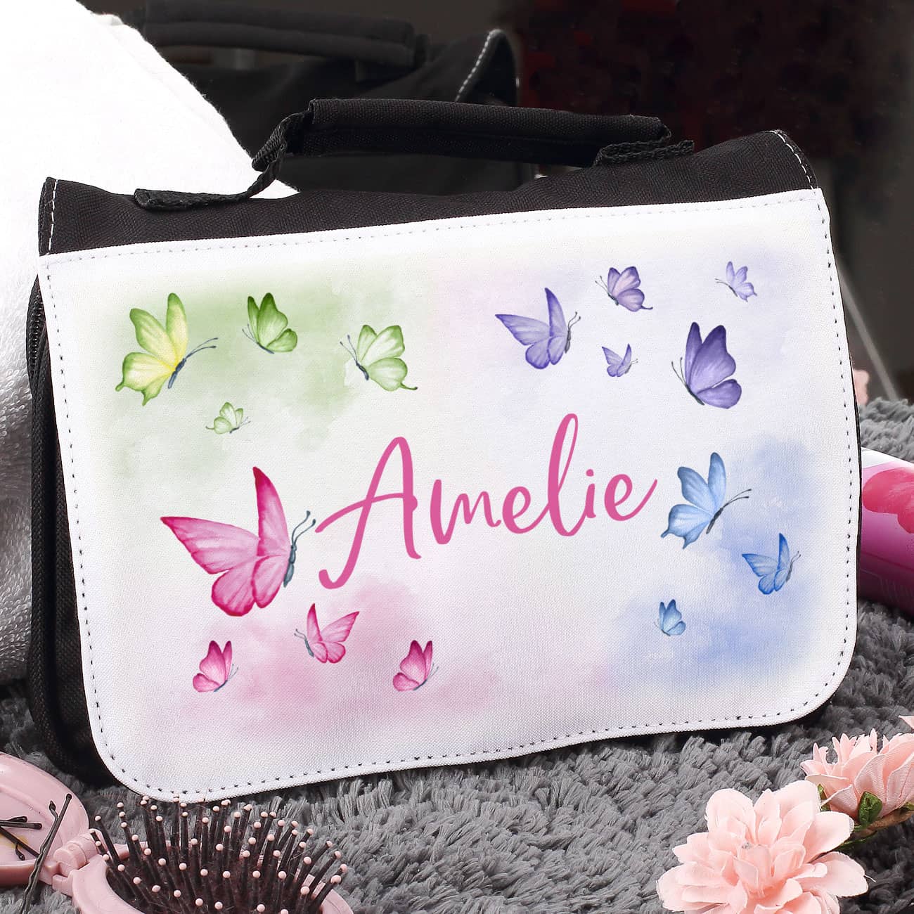 Waschtasche mit Schmetterlingsmotiv