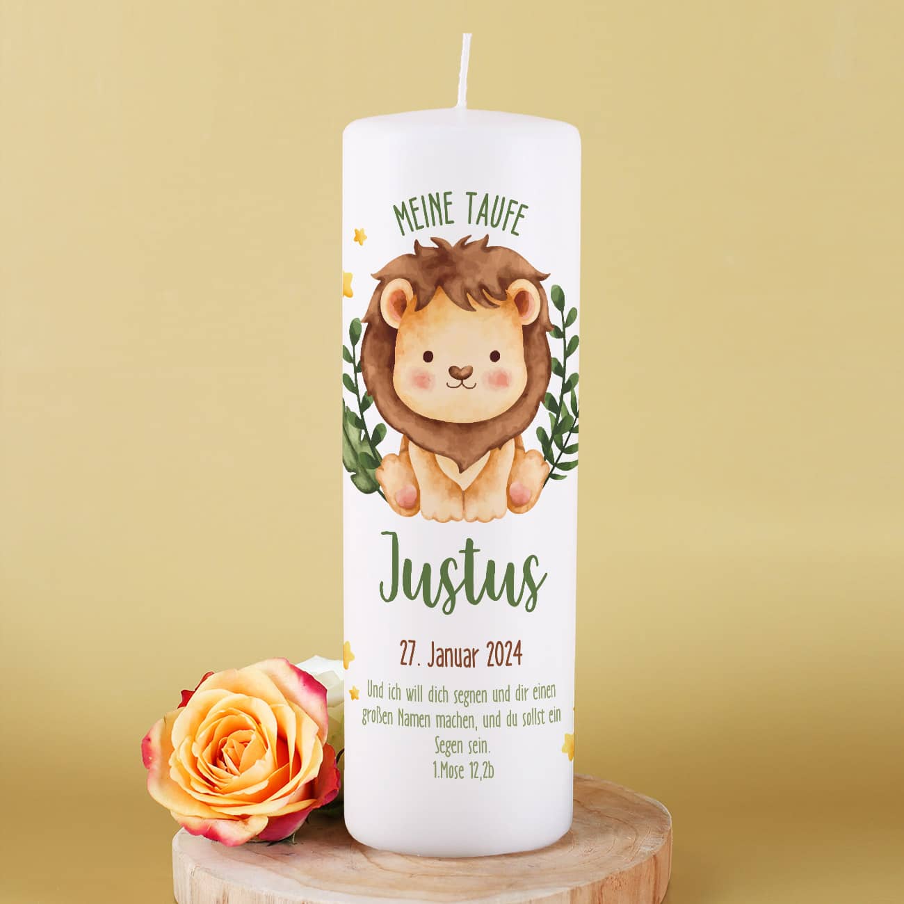Taufkerze mit Löwe als Motiv