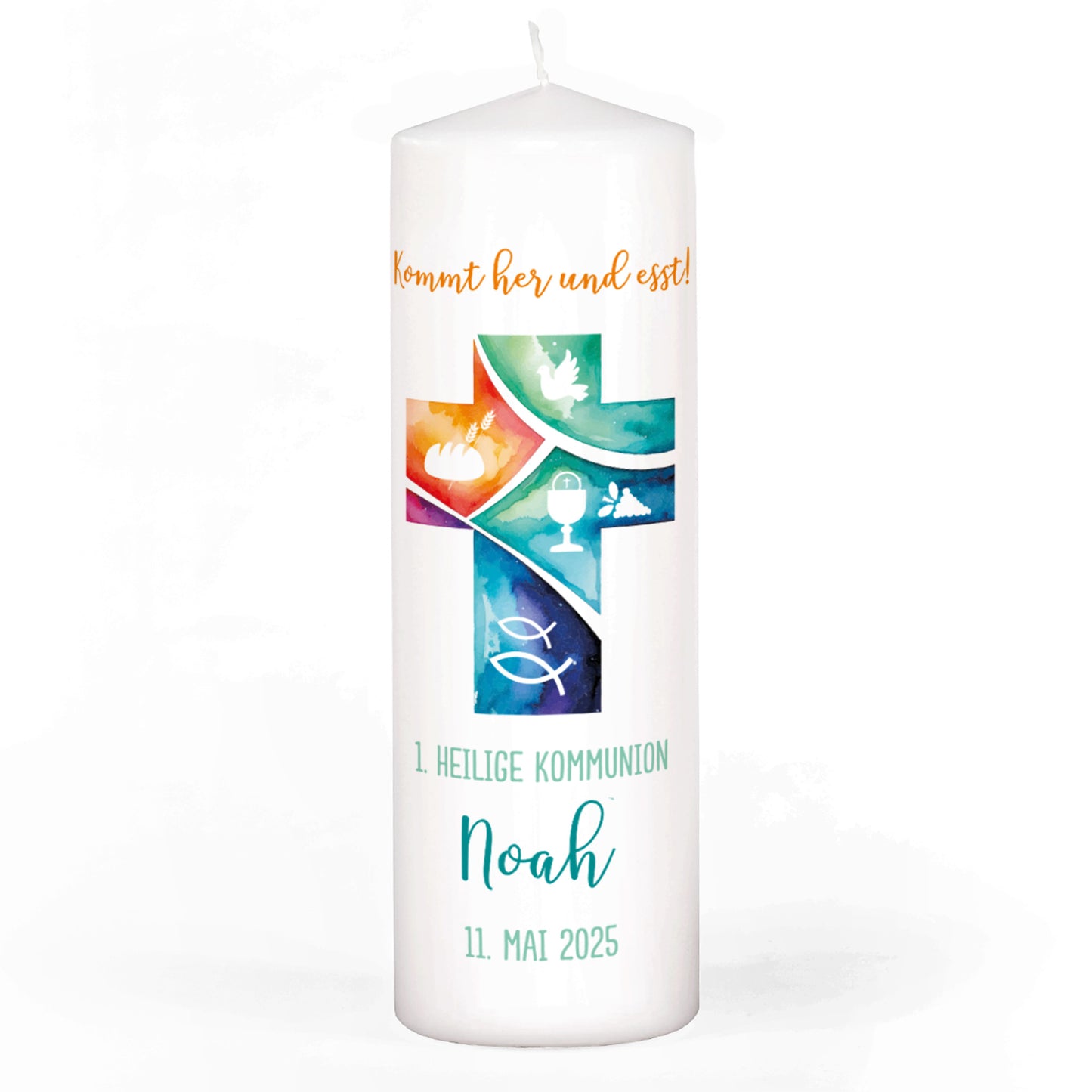 Weiße Kommunionkerze mit Kreuz, christlichen Symbolen & Wunschtext – Noah
Große, personalisierte Kerze mit buntem Aquarell-Kreuz, verziert mit christlichen Zeichen wie Taube, Brot, Kelch, Wein und Fischen. Über dem Kreuz steht „Kommt her und esst!“ in Orange. Der Name Noah ist in geschwungener Schrift mit türkisfarbener Akzentuierung geschrieben, darunter das Datum „11. Mai 2025“. Die Kerze steht vor einem schlichten weißen Hintergrund.