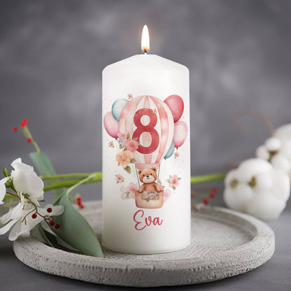 Geburtstagskerze für Kinder mit Teddy im Heißluftballon, Blumen und Name