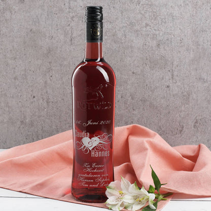 Silberne Verdelung der Rosé Weinflasche