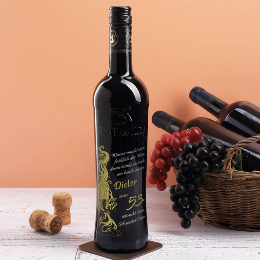 Gravierte Rotweinflasche zum Geburtstag