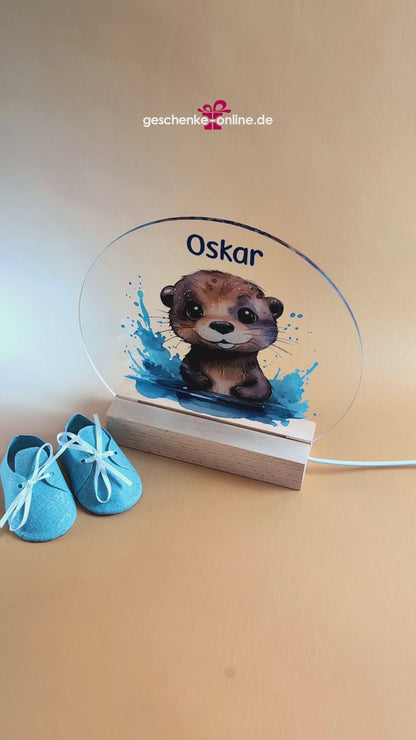 LED-Acryllampe mit Otter und Name für Kinder
