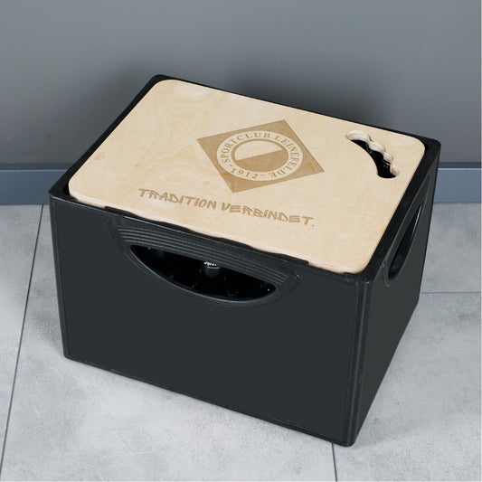 Bierkastendeckel mit Vereinslogo "SC Leinefelde" graviert