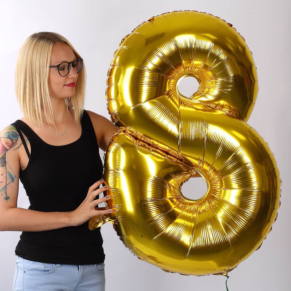 Riesiger Folienballon in gold